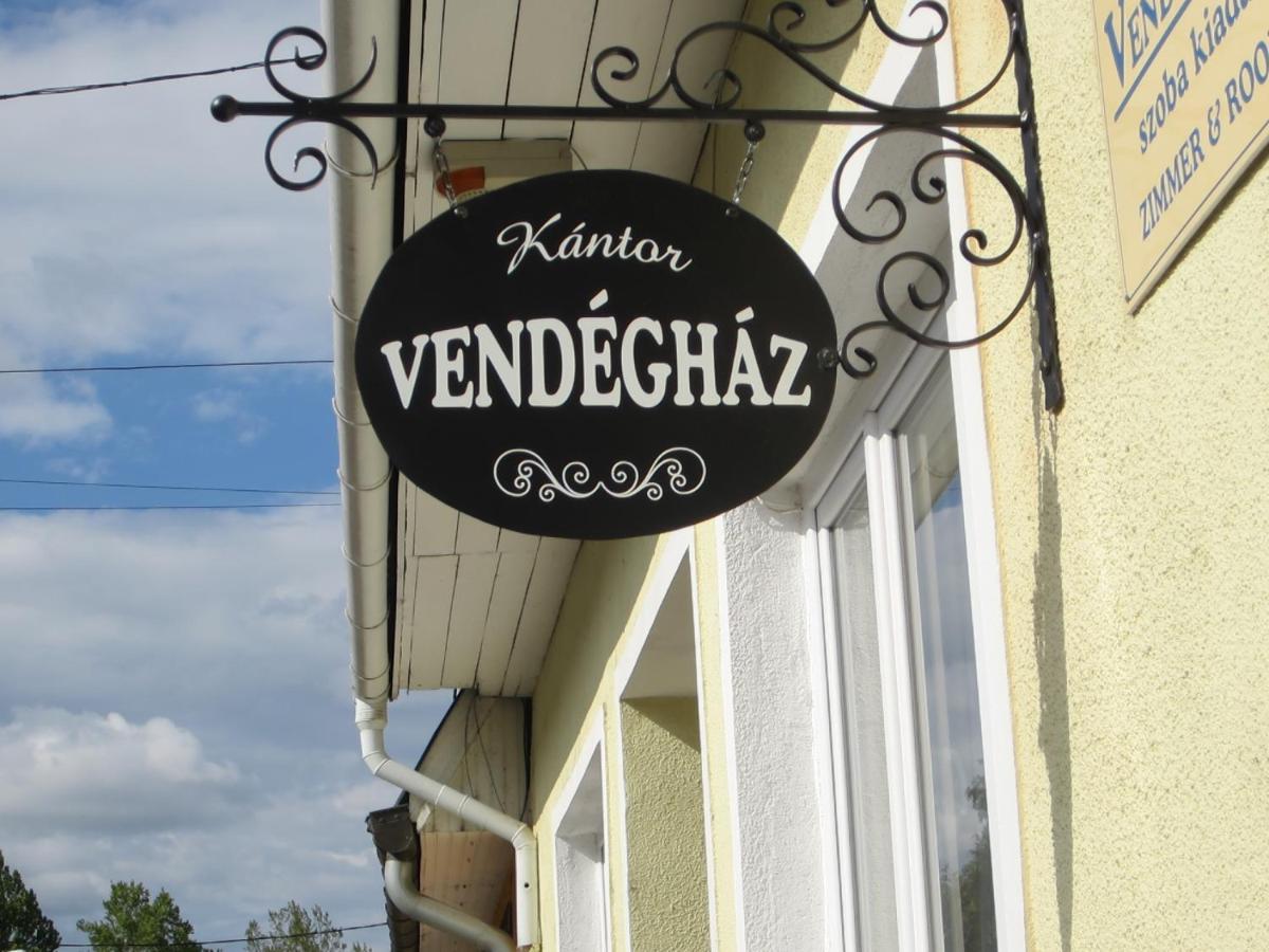 Kantor Vendeghaz Hotel Zalaegerszeg Luaran gambar